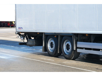 Затворена каросерия полуремарке Schmitz Cargobull SKO 18 /LBW BÄR 2500 kg / CARRIER 1550 / ROLLTOR: снимка 5 Затворена каросерия полуремарке Schmitz Cargobull SKO 18 /LBW BÄR 2500 kg / CARRIER 1550 / ROLLTOR: снимка 5