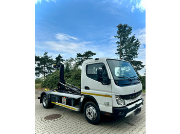 Мултилифт с кука камион FUSO