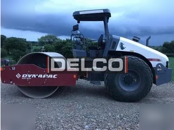 Лизинг на DYNAPAC CA305 DYNAPAC CA305: снимка 2