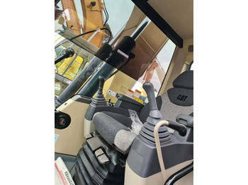 Верижен багер CAT 312C: снимка 3