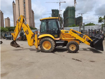 Багер-товарач JCB 3CX