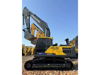 Верижен багер VOLVO EC240