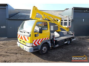 Лекотоварен автомобил NISSAN