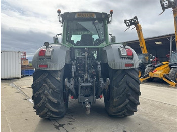 Трактор Fendt 828 ECR Vario Profi Plus **Video Below**: снимка 5 Трактор Fendt 828 ECR Vario Profi Plus **Video Below**: снимка 5