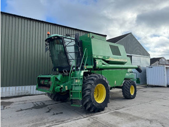 Зърнокомбайн JOHN DEERE 1550WTS