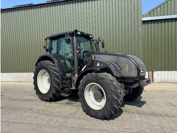 Трактор VALTRA T163