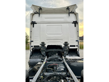 Лизинг на SCANIA P220 / RAMA DO ZABUDOWY / ROZSTAW OSI 3.90 M / SILNIK 6 / WYWROTKA / BECZKA / HAKOWIEC / UTRZYMANIE DRÓG / AUTOMAT / 2019 ROK / NISKI PRZEBIEG SCANIA P220 / RAMA DO ZABUDOWY / ROZSTAW OSI 3.90 M / SILNIK 6 / WYWROTKA / BECZKA / HAKOWIEC / UTRZYMANIE DRÓG / AUTOMAT / 2019 ROK / NISKI PRZEBIEG: снимка 5