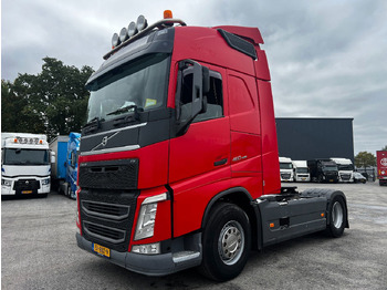 Влекач VOLVO FH 460