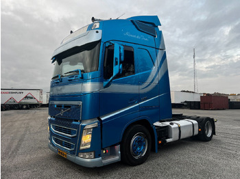 Влекач VOLVO FH 460