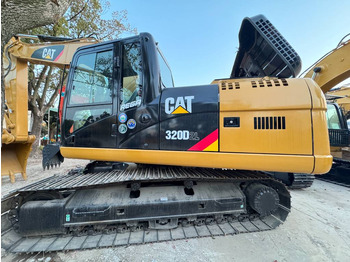 Верижен багер CATERPILLAR 320D