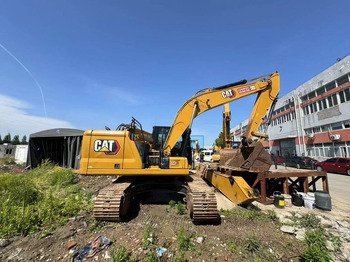 Верижен багер CATERPILLAR 323