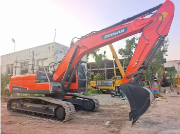Верижен багер DOOSAN DX225LC