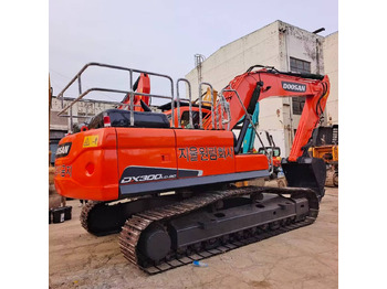 Верижен багер DOOSAN DX300
