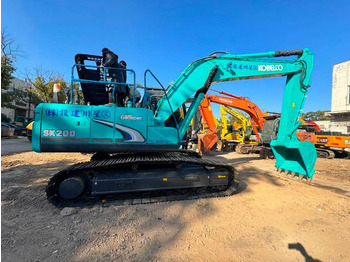 Верижен багер KOBELCO