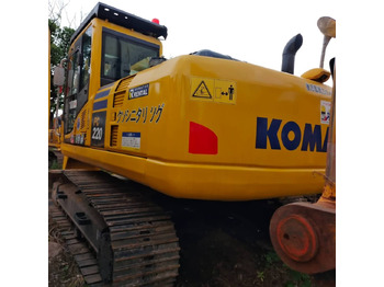 Верижен багер KOMATSU PC200-8