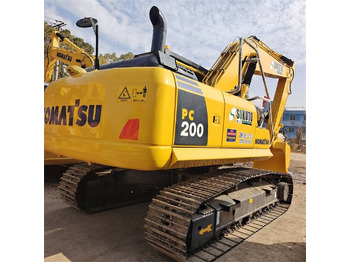 Верижен багер KOMATSU PC200-8