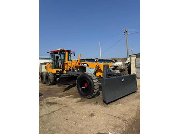 Грейдер XCMG GR2153
