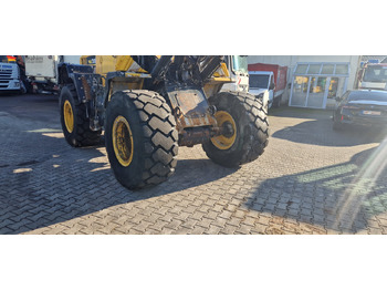 Колесен товарач Komatsu WA 200 technisch ok. technische Wartung beim Komatsu Service: снимка 3
