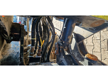 Колесен товарач Komatsu WA 200 technisch ok. technische Wartung beim Komatsu Service: снимка 4