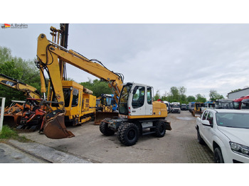 Мини багер LIEBHERR A 316