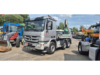 Мултилифт за контейнери камион MERCEDES-BENZ