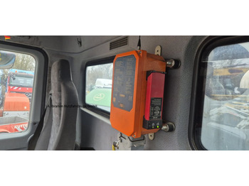 Миксер-помпа Mercedes-Benz 3241 PM 21-3   Liebherr 7 cbm PUMI Putzmeister Liebherr: снимка 2