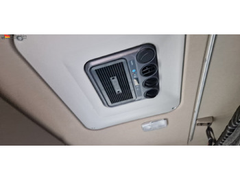 Камион с брезент Scania R410 Retarder, Klima, Standklima Top Zustand!!: снимка 4