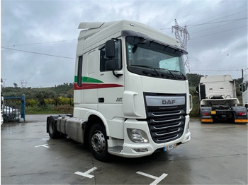 Влекач DAF XF 460