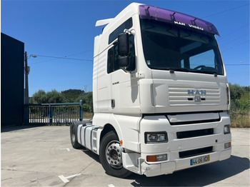 Влекач MAN TGA 18.460