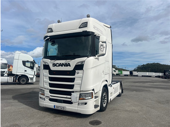 Влекач SCANIA S 500