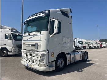 Влекач VOLVO FH 460