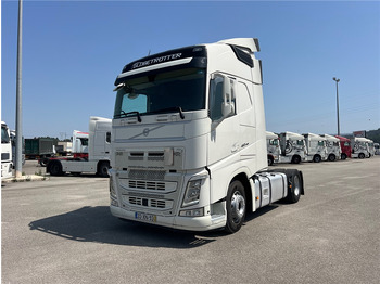 Влекач VOLVO FH 460