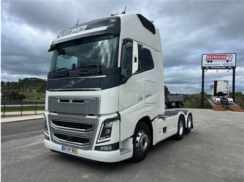 Влекач VOLVO FH