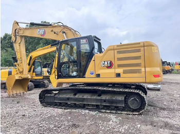 Верижен багер CATERPILLAR 320