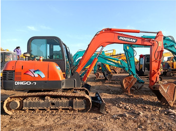 Мини багер DOOSAN DH60-7