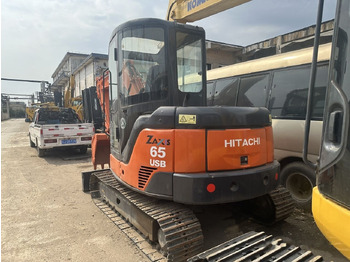 Мини багер HITACHI ZX65