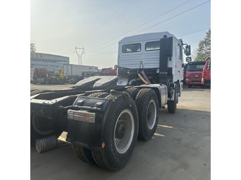 Влекач Shacman F3000: снимка 5 Влекач Shacman F3000: снимка 5