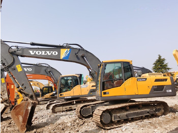 Верижен багер VOLVO EC220