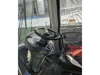 Колесен товарач XCMG LW500KN: снимка 3 Колесен товарач XCMG LW500KN: снимка 3