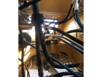 Колесен товарач XCMG LW500KN: снимка 2 Колесен товарач XCMG LW500KN: снимка 2