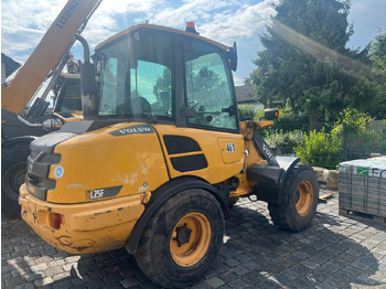 Колесен товарач VOLVO L25F