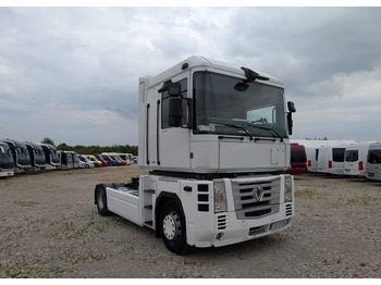 Влекач RENAULT Magnum