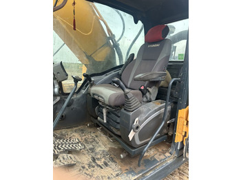 Верижен багер HYUNDAI R305LC-9T: снимка 3 Верижен багер HYUNDAI R305LC-9T: снимка 3