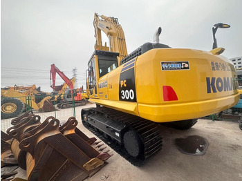 Верижен багер KOMATSU PC300-8