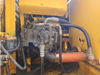 Колесен багер KOMATSU PW130: снимка 5 Колесен багер KOMATSU PW130: снимка 5