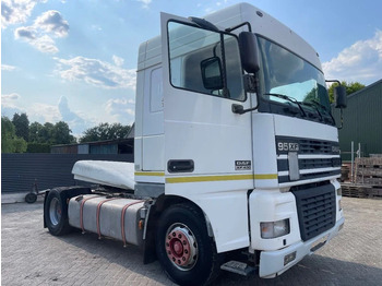 Влекач DAF XF 95 430