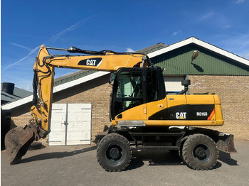 Колесен товарач CATERPILLAR M316D