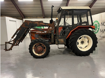 Трактор ZETOR