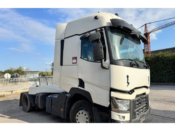 Влекач RENAULT T 460