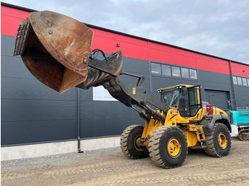 Колесен товарач VOLVO L120H